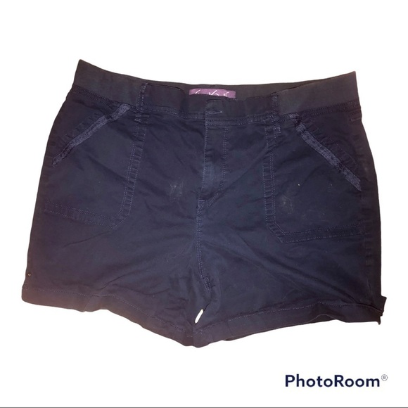 Gloria Vanderbilt Plus Size Navy Blue Shorts - Picture 1 of 4